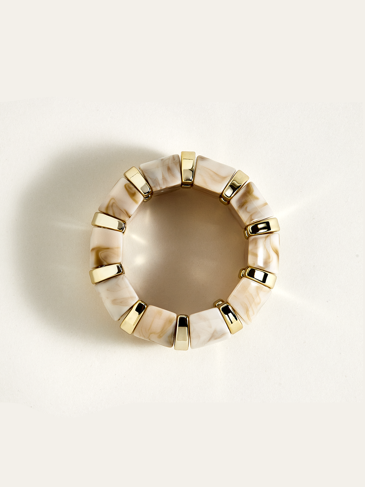 Marbled Resin and Golden Bracelet