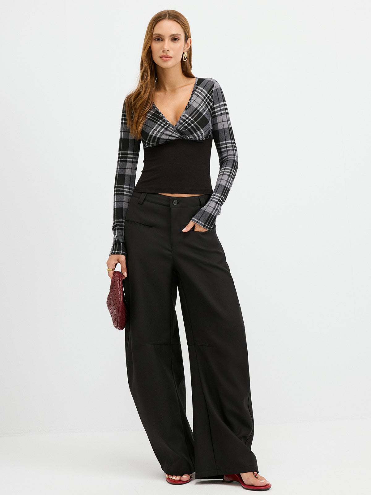 Plaid Paneled Slim-Fit Knit Long Sleeve Blouse