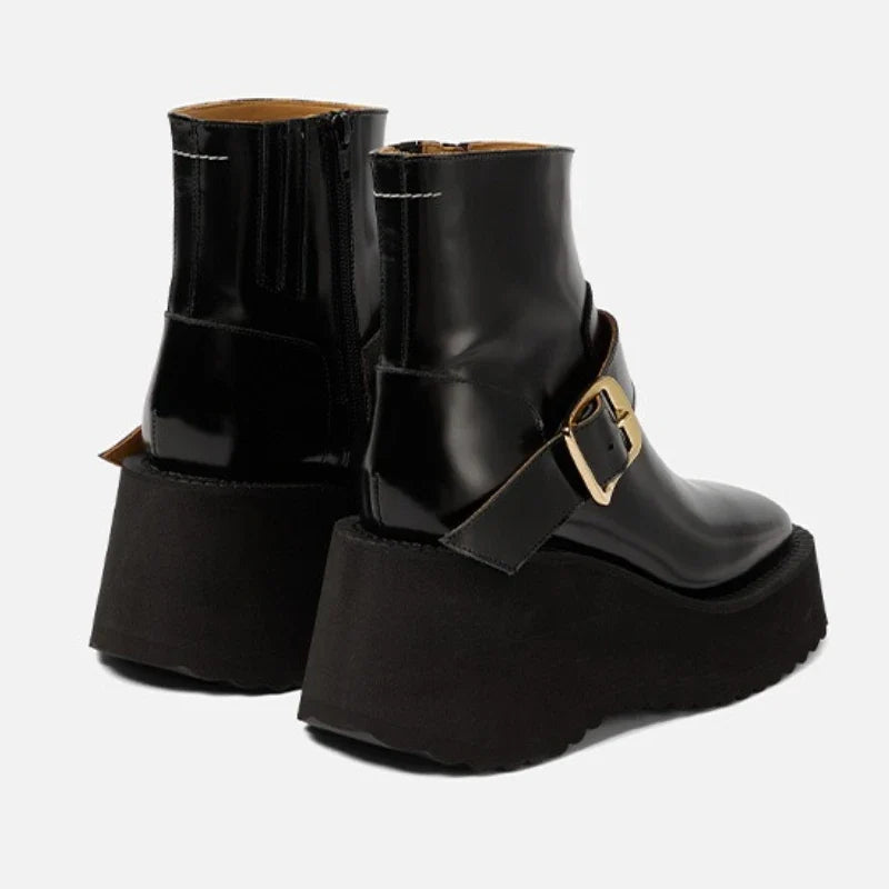 Black Patent Leather Chunky Heel Women Boot Metal Buckle Sewing Side Zip Design Ankle Boot Cozy Waterproof Platform Boot
