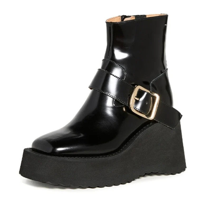 Black Patent Leather Chunky Heel Women Boot Metal Buckle Sewing Side Zip Design Ankle Boot Cozy Waterproof Platform Boot