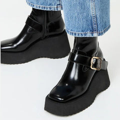 Black Patent Leather Chunky Heel Women Boot Metal Buckle Sewing Side Zip Design Ankle Boot Cozy Waterproof Platform Boot