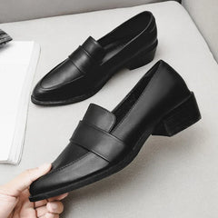 Black Patent Leather Low-Heel Pumps Women Pointed-Toe Sewing Design Chunky Heel Loafers Retro British-Style Office Shoes
