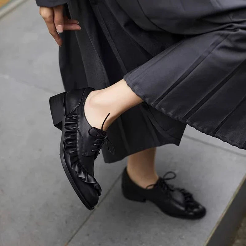 Black Soft Leather Lace-up Loafers Women Pleated Design Brand Low Heel Pumps Cozy Commuter Office Shoes