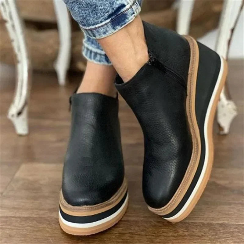 Flat Women's Zipper Boots