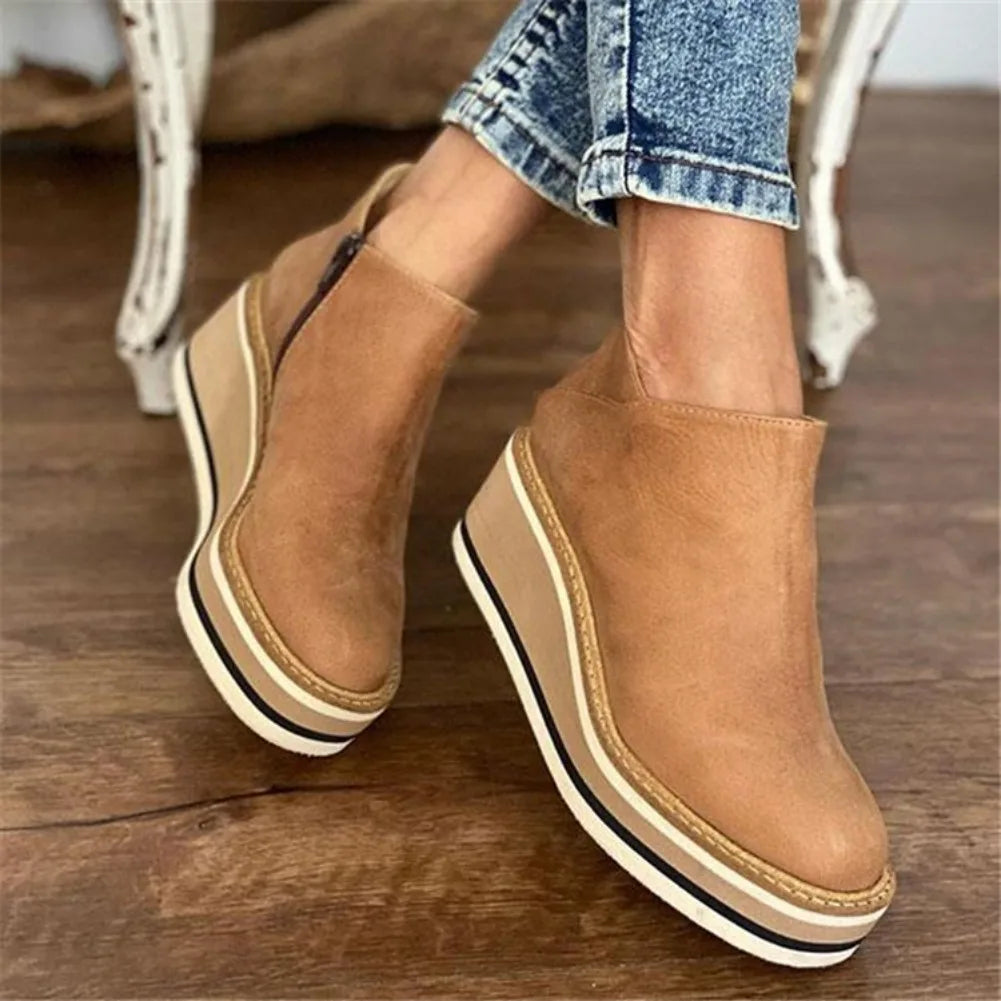 Flat Women's Zipper Boots