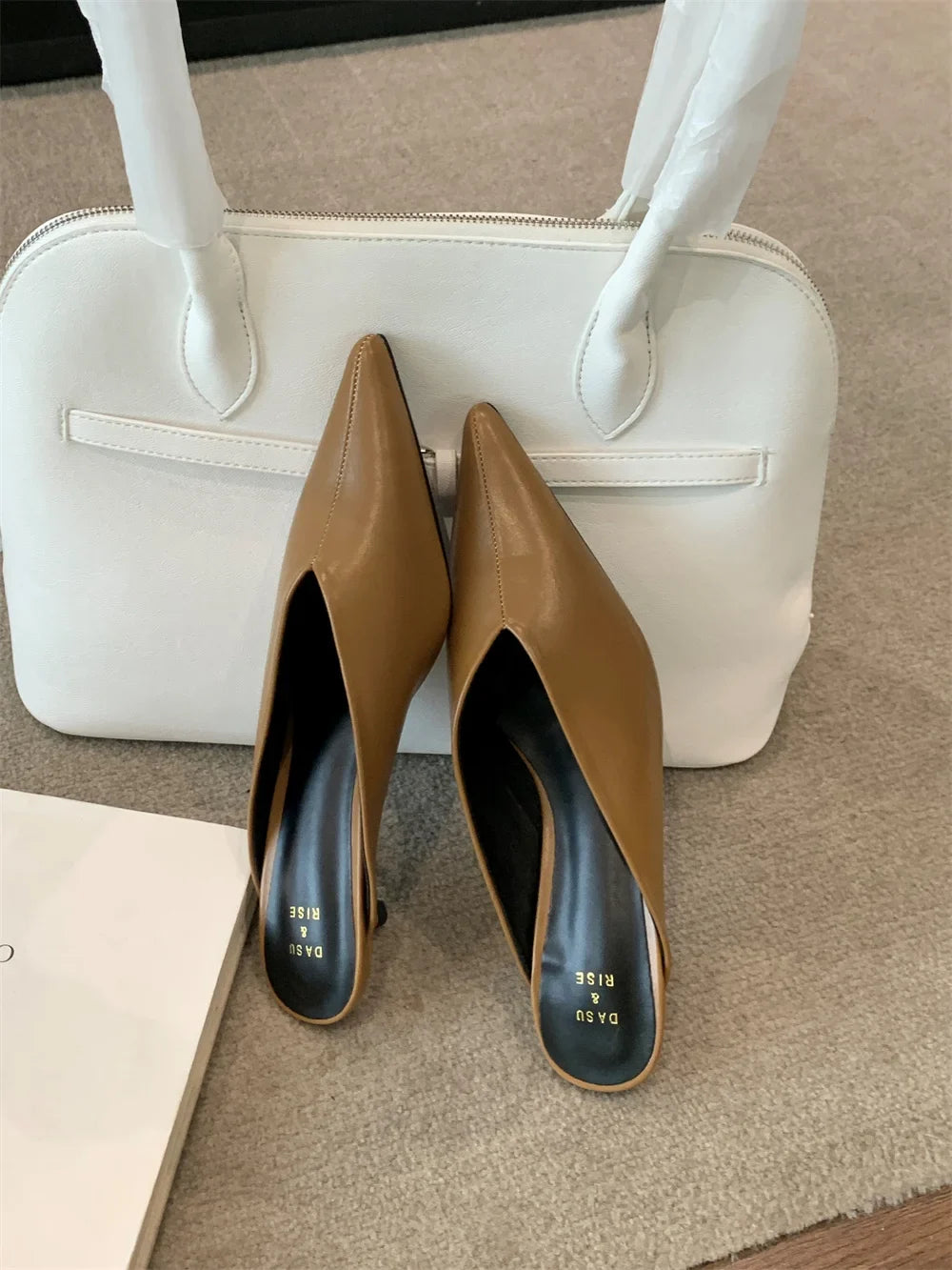 Designer Spring Brand Women Slipper Pointed Toe Slip on Ladies Mules Thin Low Heel Outdoor Dress Sandal Shoes