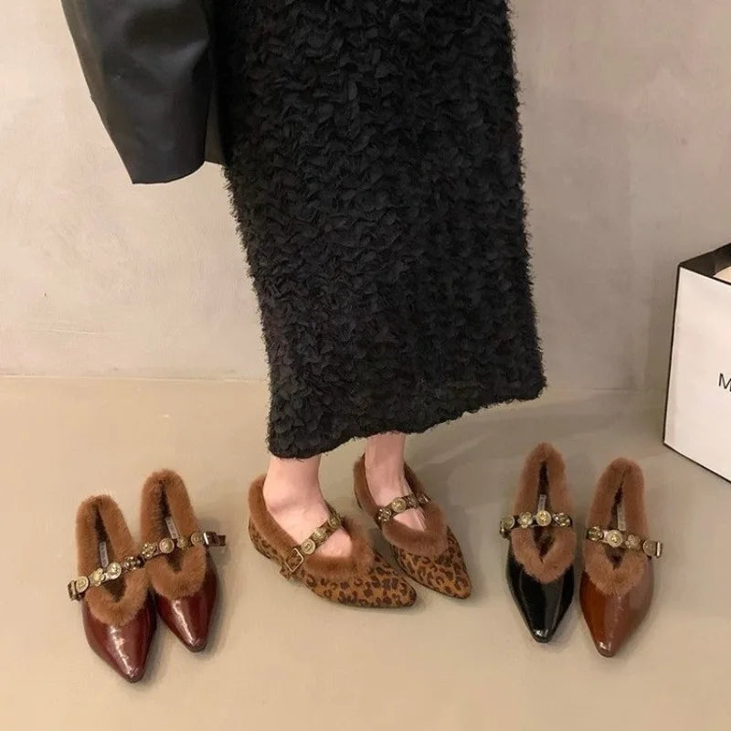Designer Women Winter Pointed Toe Loafers Retro British Style Warm Boots