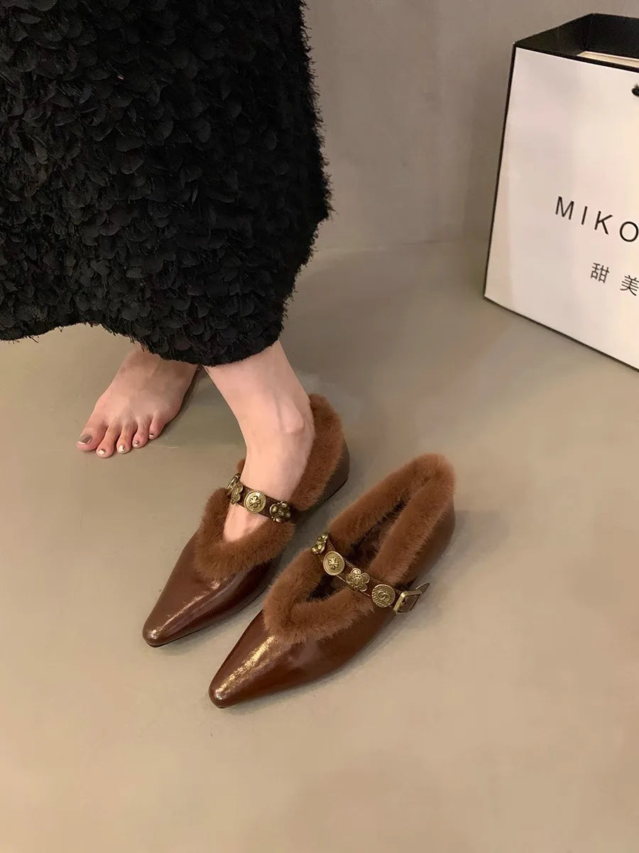 Designer Women Winter Pointed Toe Loafers Retro British Style Warm Boots