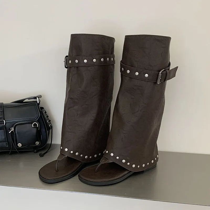 Eilyken Vintage Low Heels Round Clip Toe Women Knee-High Boots