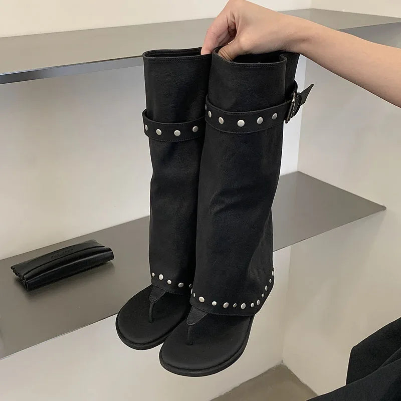 Eilyken Vintage Low Heels Round Clip Toe Women Knee-High Boots