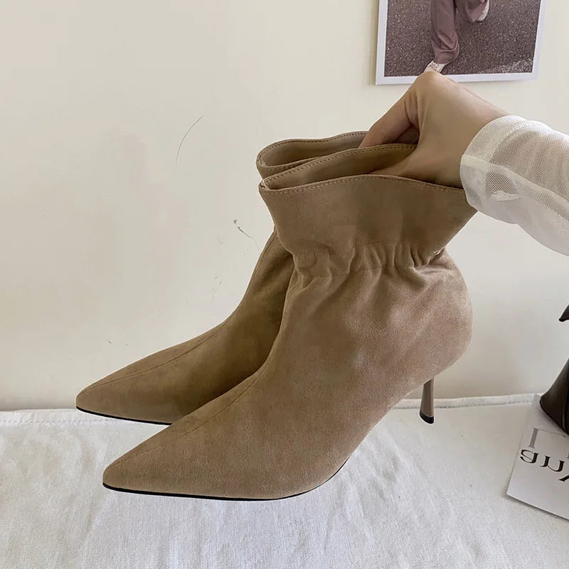 Elegant Pointed-Toe Fall/Winter Ankle Boots