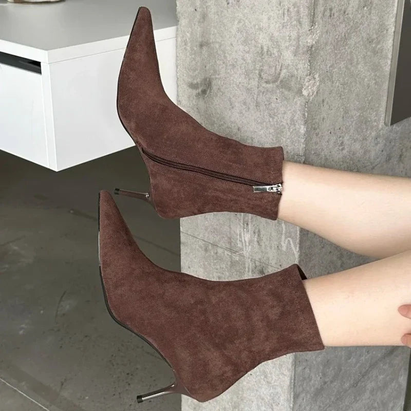 Elegant Thin-Heel Pointed-Toe Ankle Boots