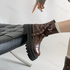 Fad Ankle Boots