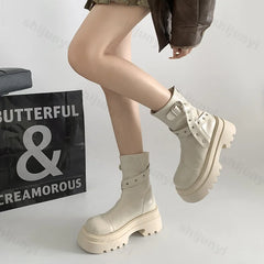 Fad Ankle Boots