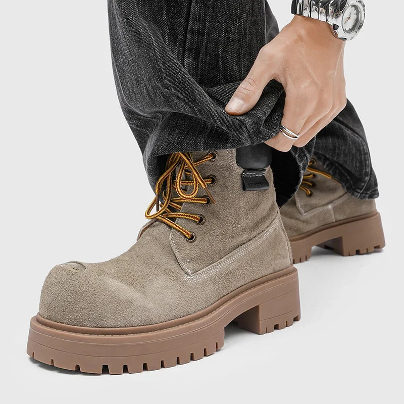 Fad Platform Boots