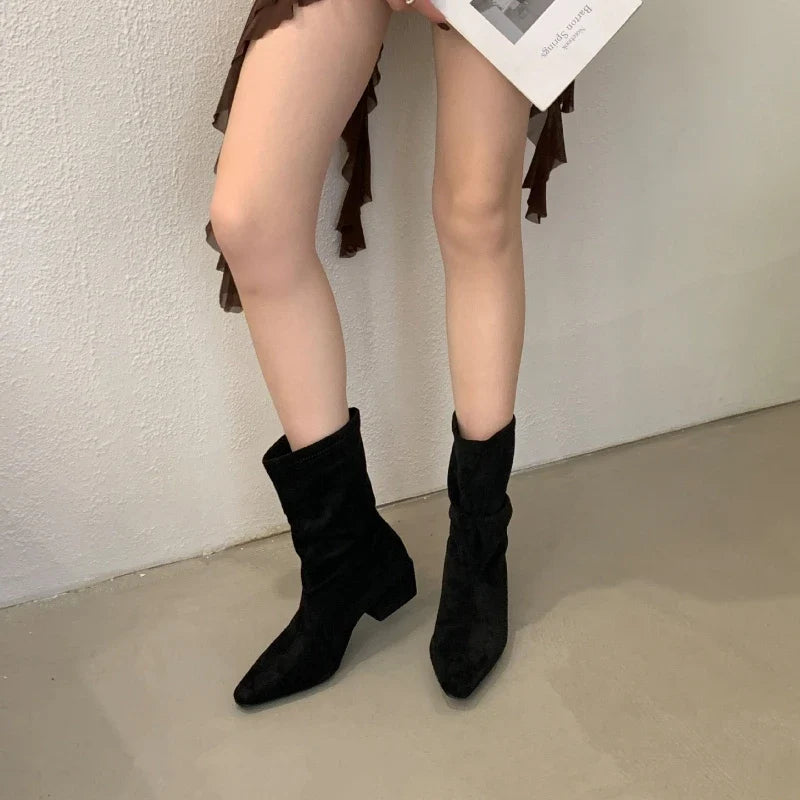 Concise Pointed Toe Chunky Heel Ankle Boots