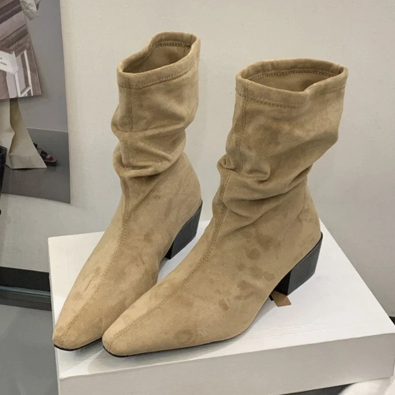 Concise Pointed Toe Chunky Heel Ankle Boots