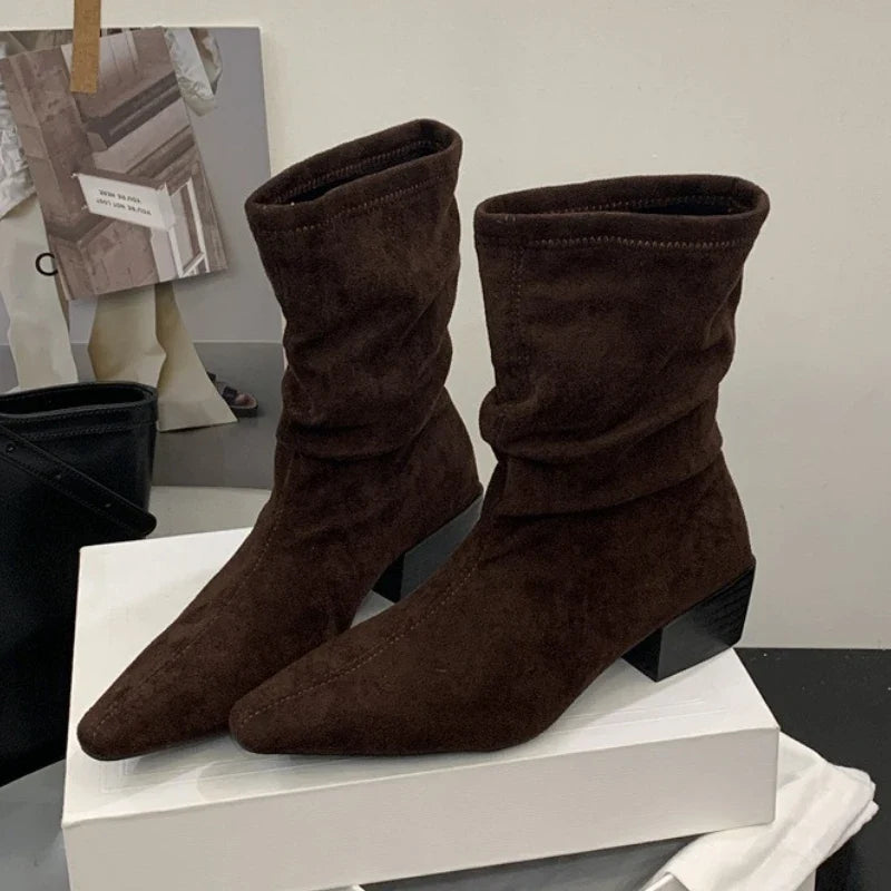 Concise Pointed Toe Chunky Heel Ankle Boots