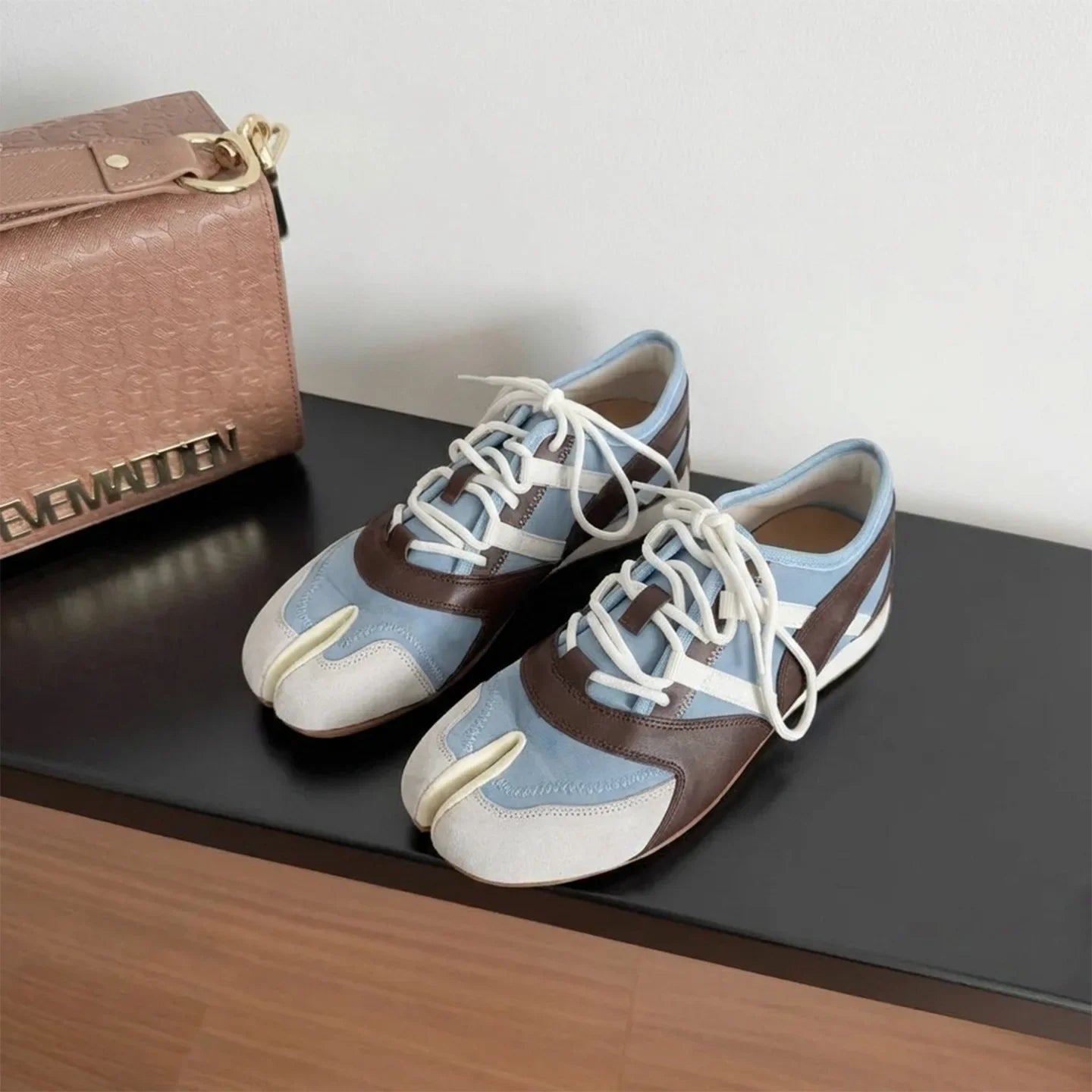 Designer Split Toe Women's Sneaker