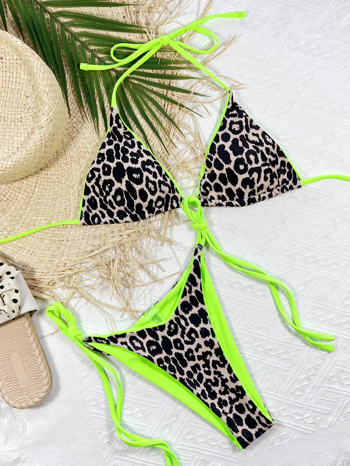 Leopard Printed Halter Bikini Two-pieces Bikini Set Lady
