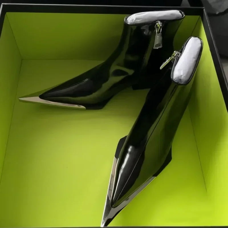 Luxury Designer Pointed Toe Chelsea Boots
