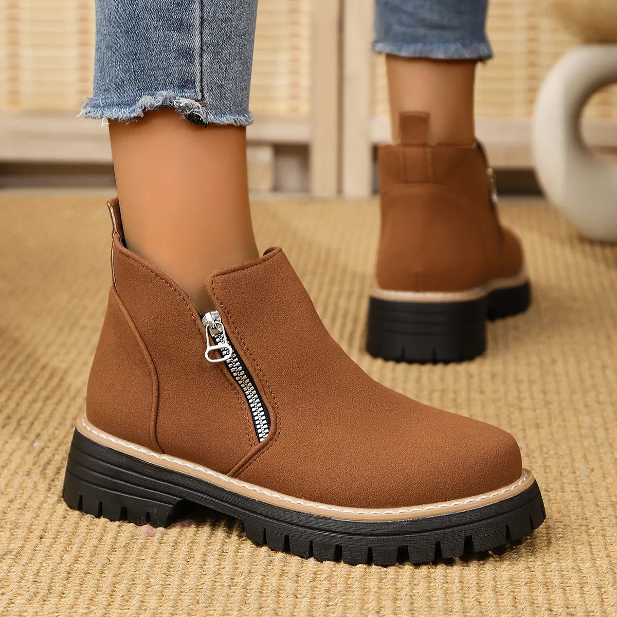 Women Simple Stylish Boots