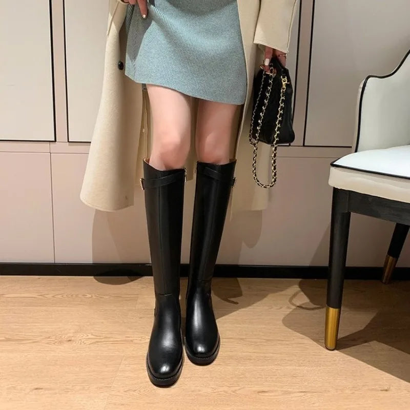 Women's Black Elegant with Low Heels Shoes