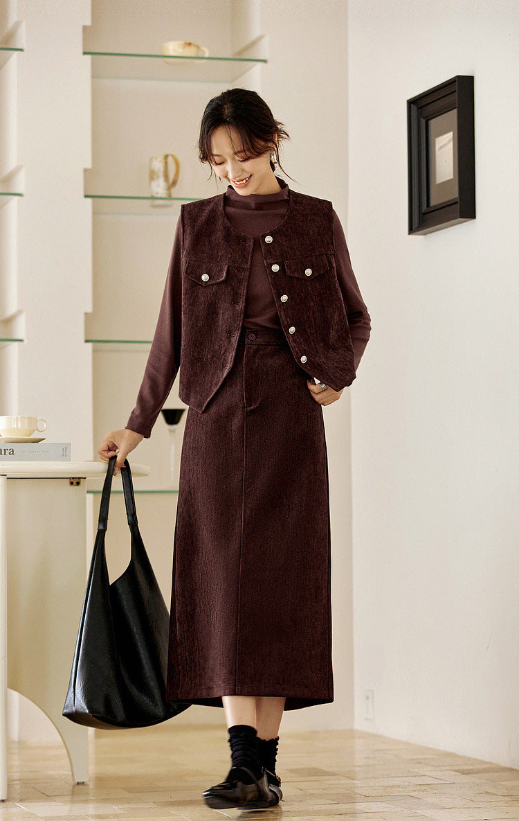 Retro Three-Piece Set â€?Vest, Blouse & Skirt Commuter Style