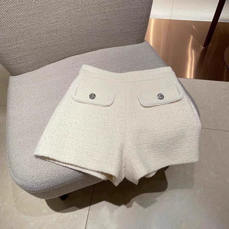 Floral White Faux Pearl Metallic Thread Tweed Shorts