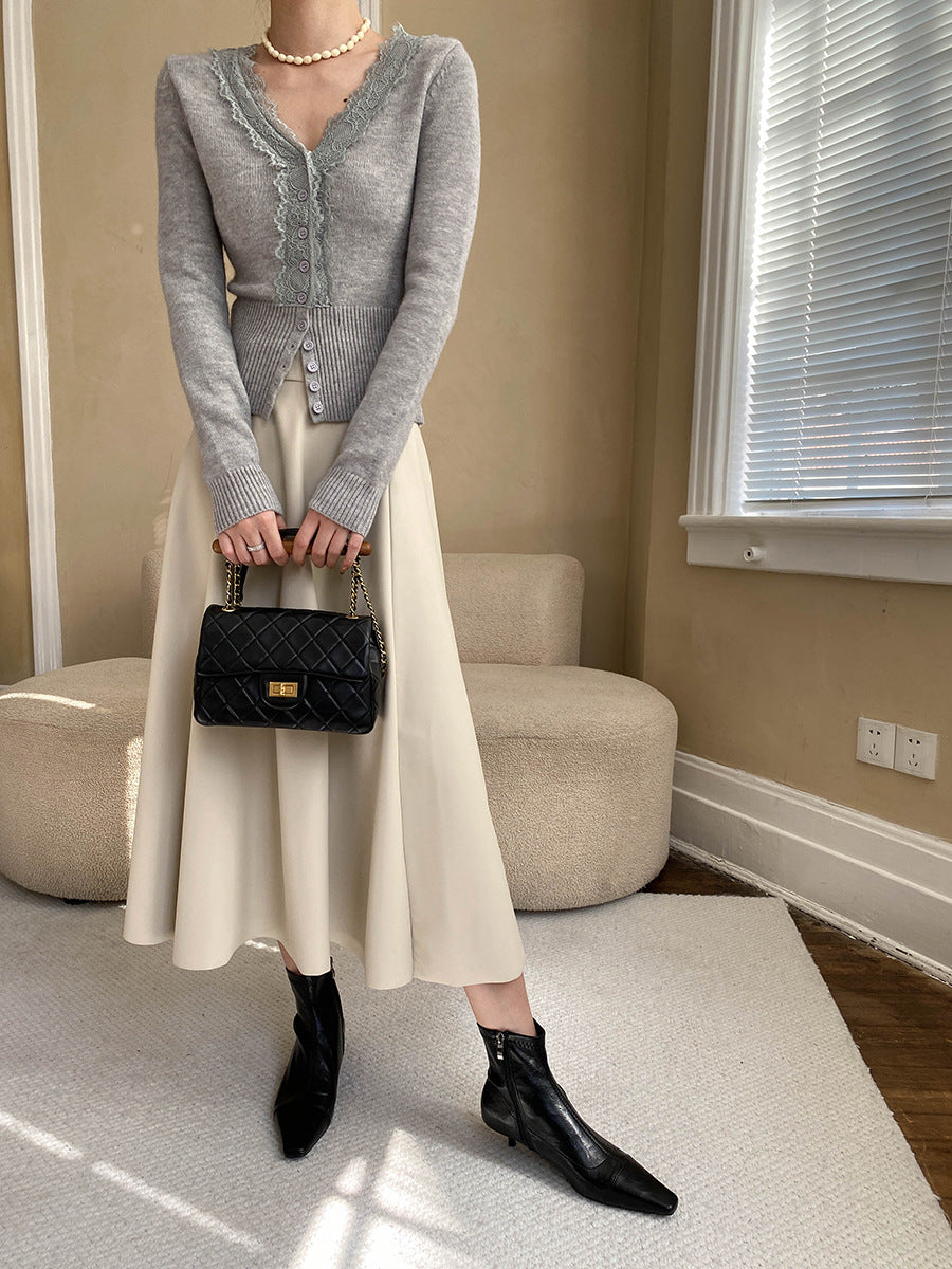 Slim-fit knitted cardigan