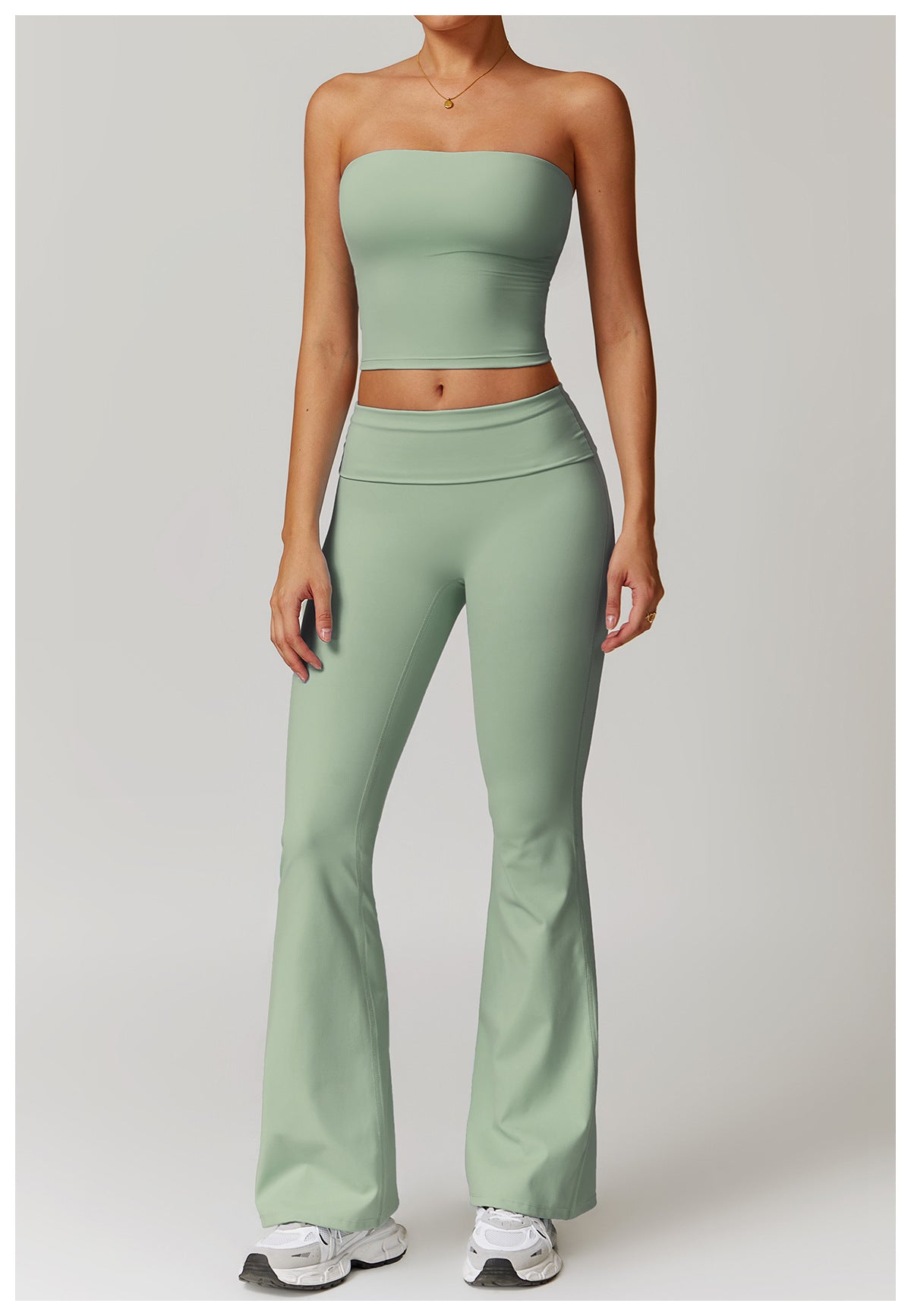 Bra-Free Fitted Strapless Top