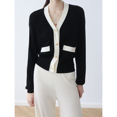 V-neck Button-front Closures Long Sleeves Cardigan