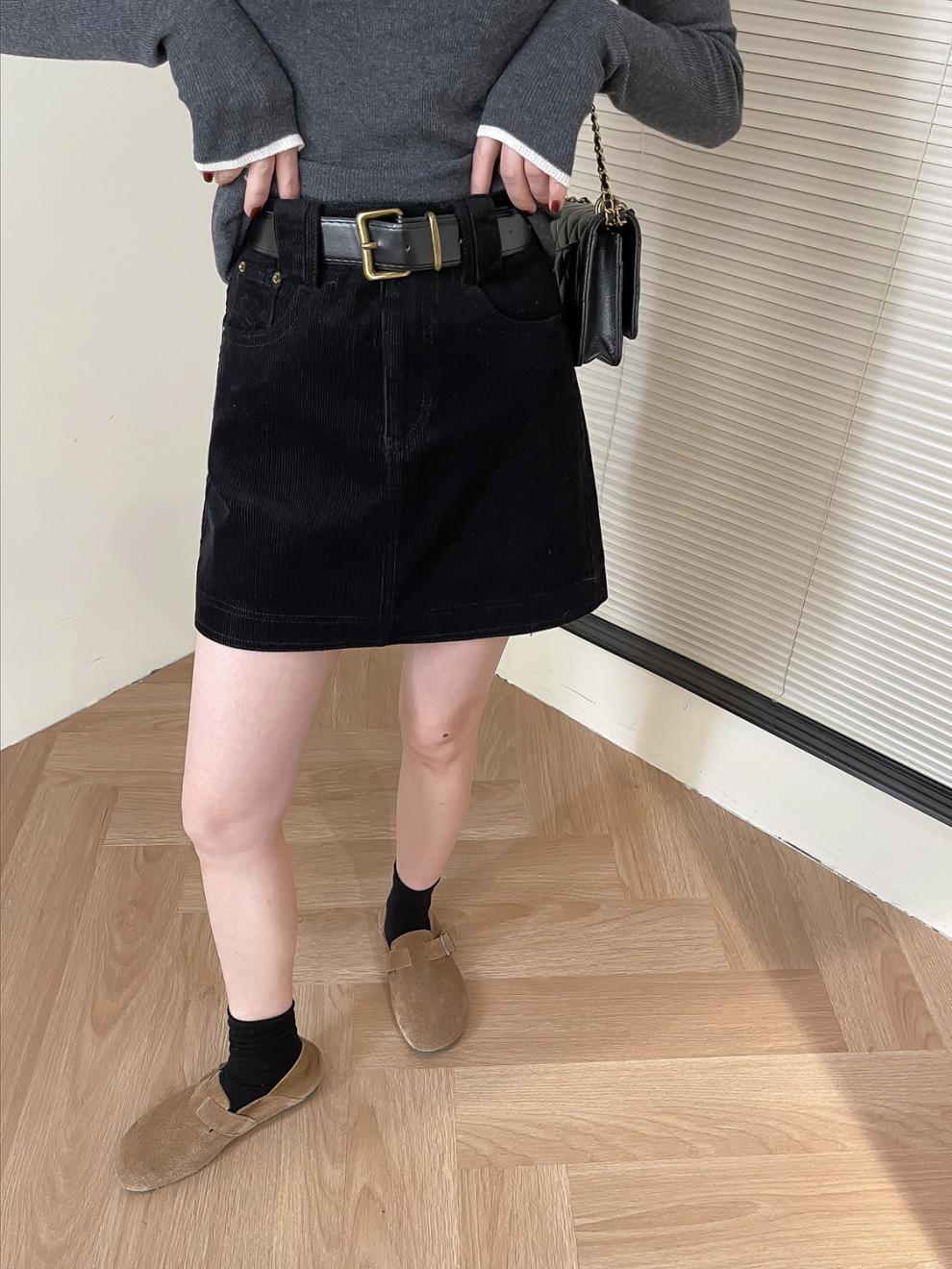 Velvet Mini Skirt with Belt