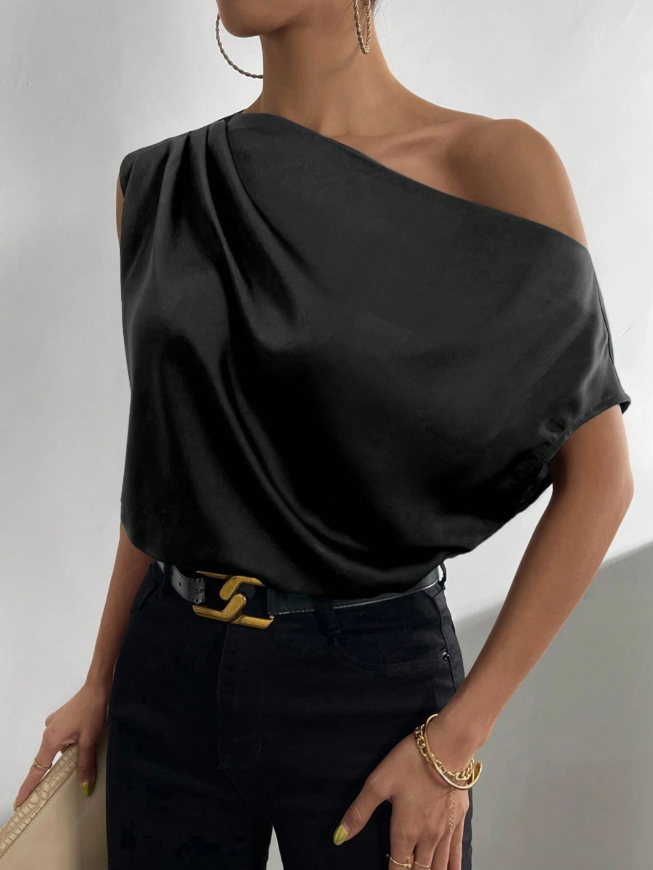 One Shoulder Off Knotted Blouse