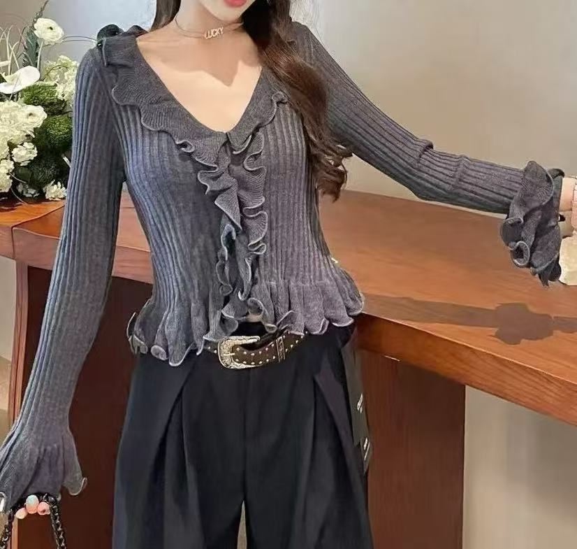 Ruffled V-Neck Knit Cardigan