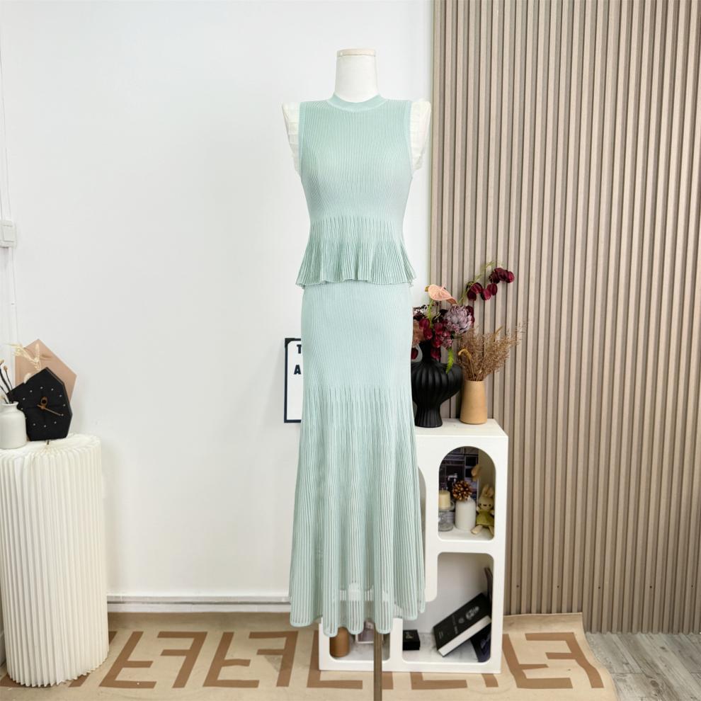 Ribbed Knit Ruffle Top and Skirt Set