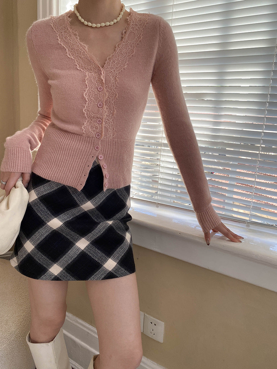 Slim-fit knitted cardigan