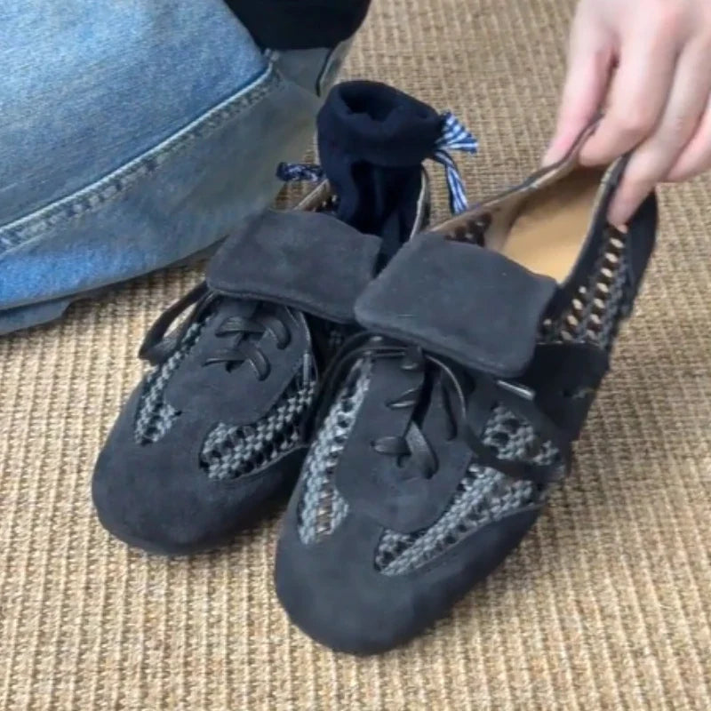 Retro Hollow Weave Derby Shoes