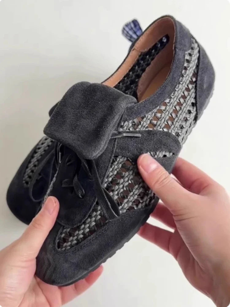 Retro Hollow Weave Derby Shoes