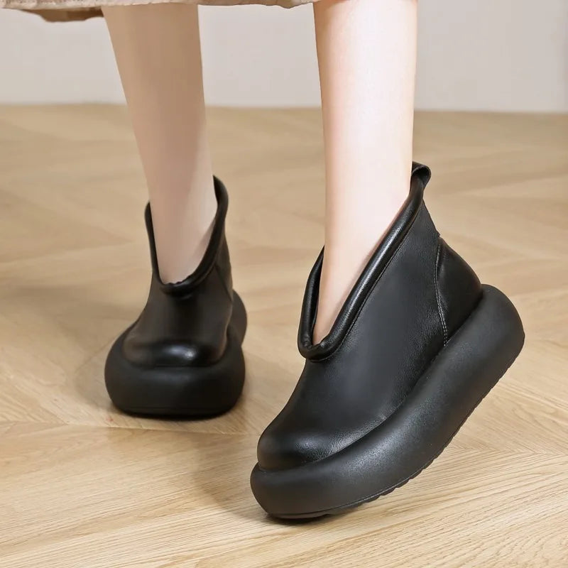 Round Toe Thick Sole Leather Casual Platform Women's Shoes
