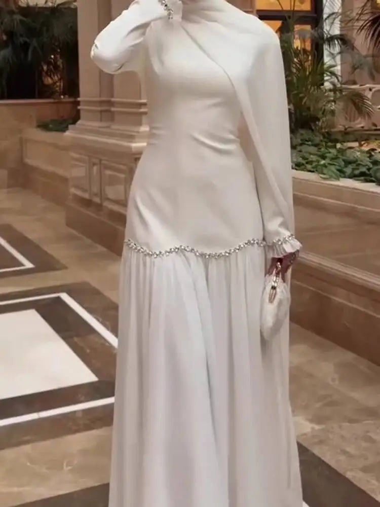 Elegant Ribbon Round Neck Long Sleeved Patchwork Diamond Studded Dresses