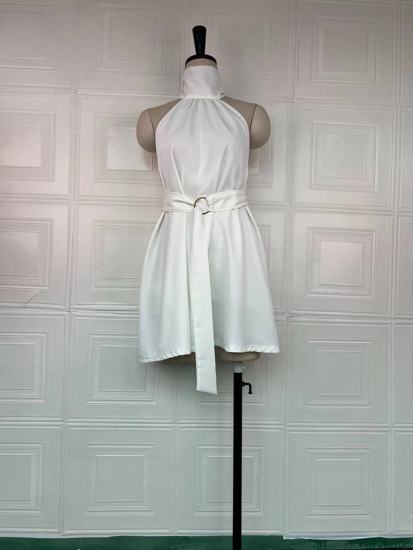 Halter Neck Strap Solid Color Waist-Cinching Short Dresses