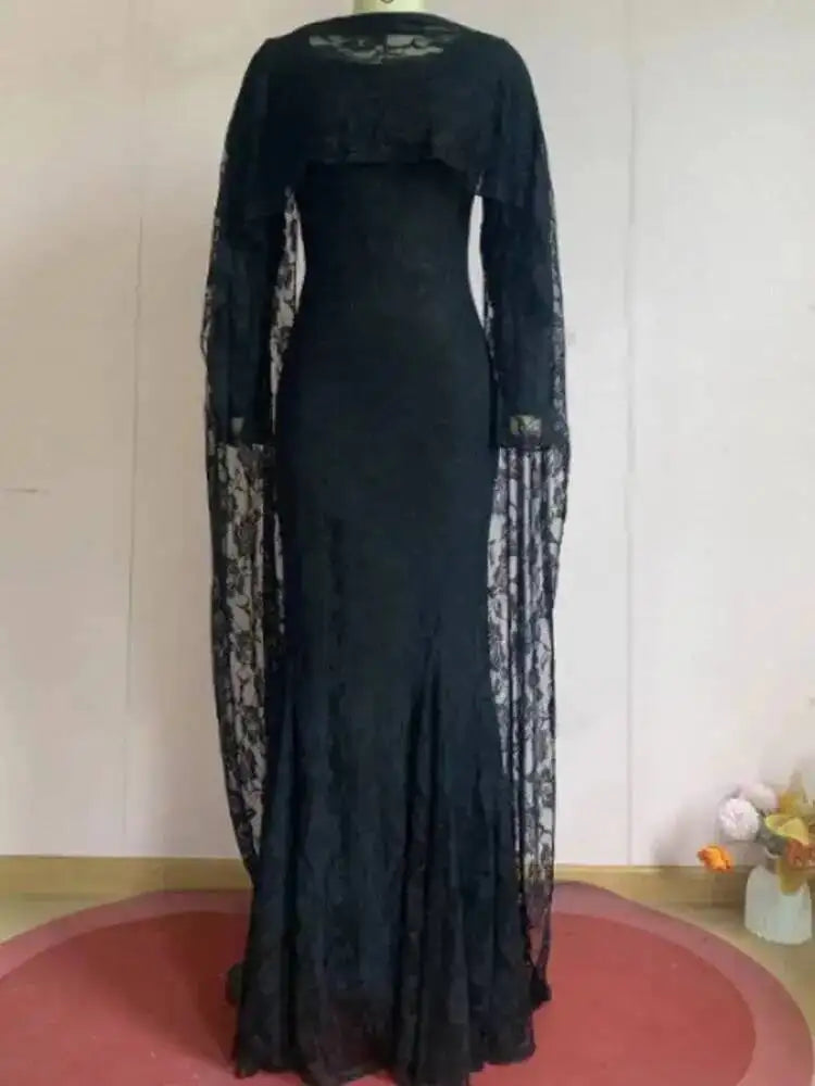 Elegant Round Neck Long Sleeved Waist Slimming Dresses