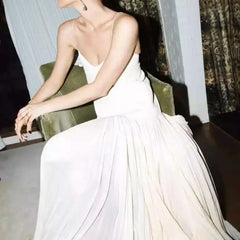 French style pleated high-end long dress, spicy girl vacation style dress, suspender, backless fairy dress
