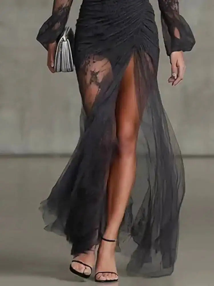 Temperament V-neck Long Sleeved Lace Pleated Waist Slimming Dresses