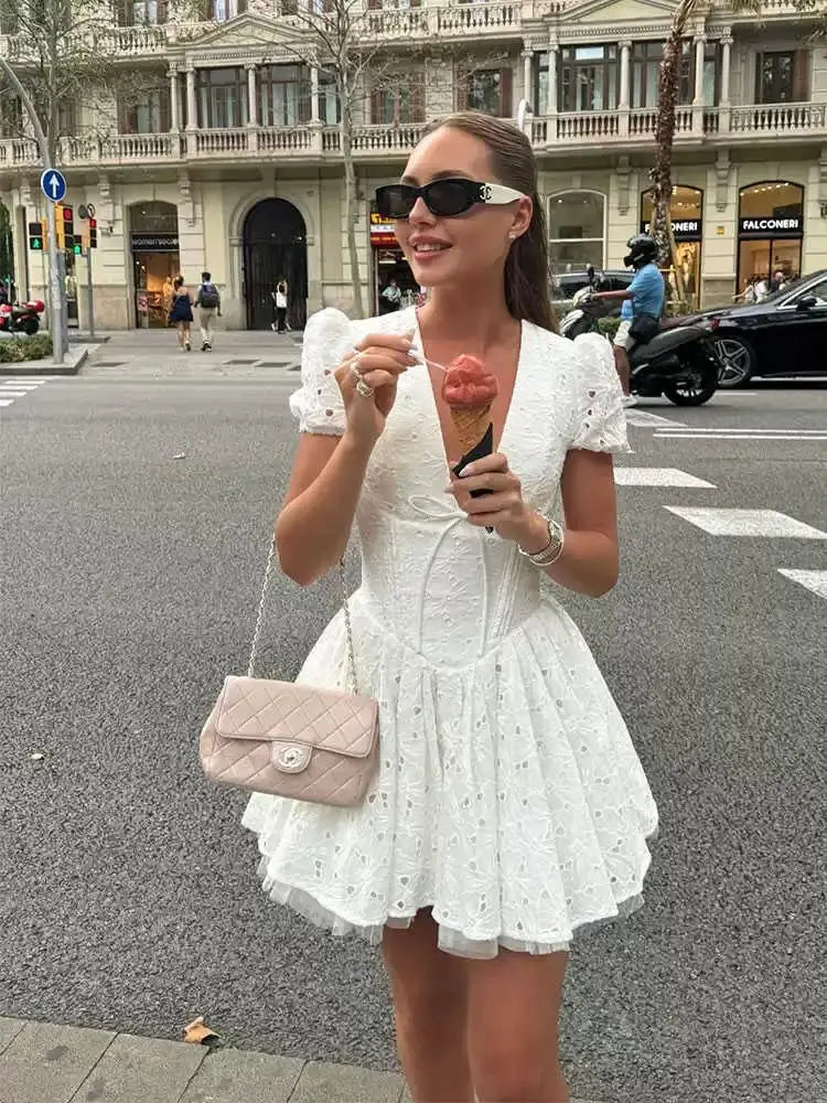 Summer Hollow Out Embroidery Slim White Mini Dresses