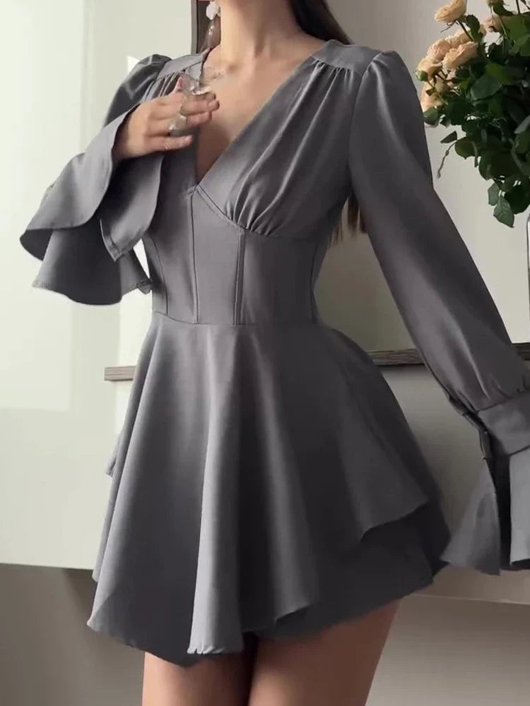 Simple Solid Color Waist Cinched Commuting Dresses