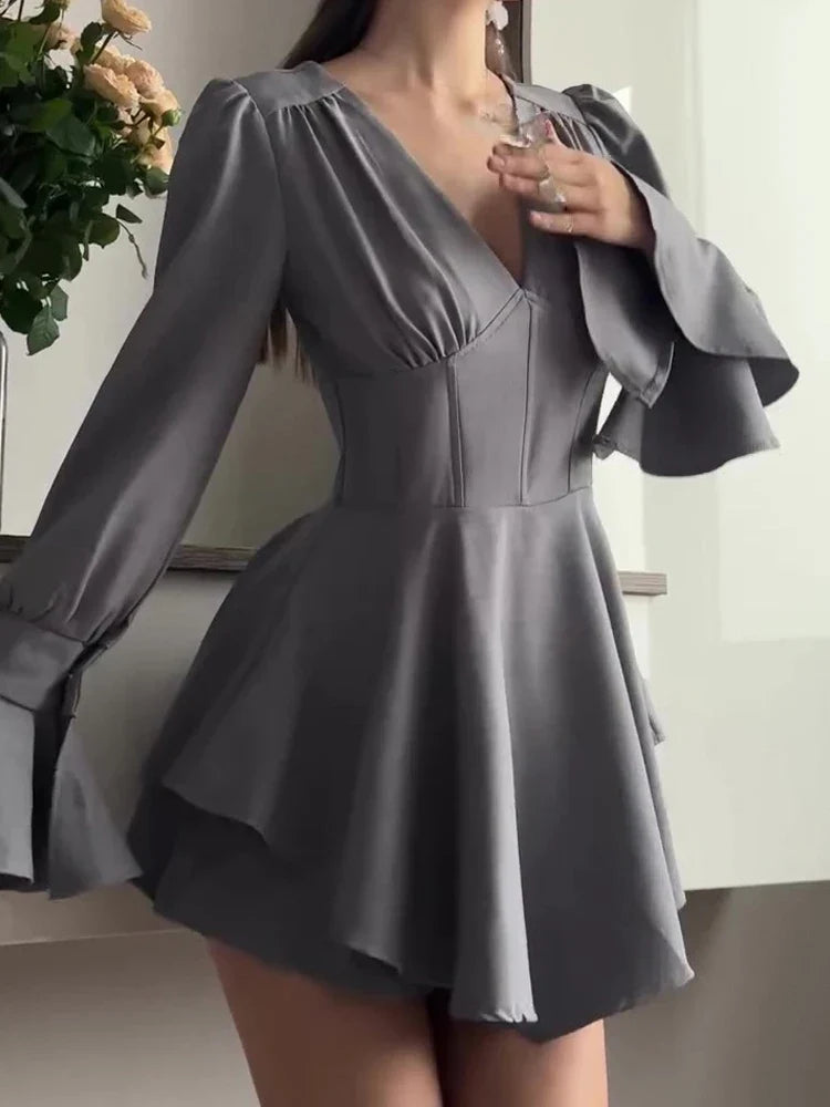 Simple Solid Color Waist Cinched Commuting Dresses