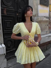 Sweet V-neck Short Sleeved Bandage Waist Embroidered Dresses