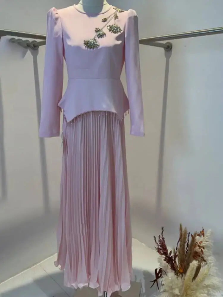 Elegant Two-piece Set Autumn Beaded Round-neck Long-sleeved Patchwork Top With Pleated Skirt 19DB2494